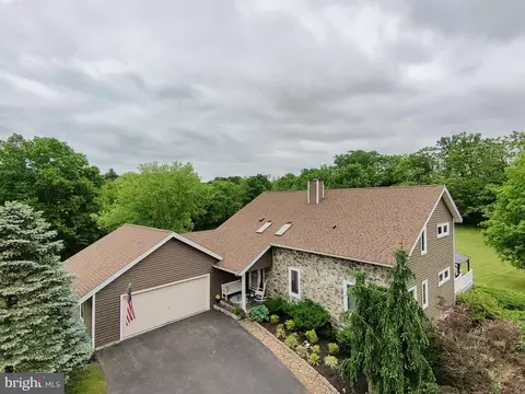 301 Verde Dr, Martinsburg, WV 25404