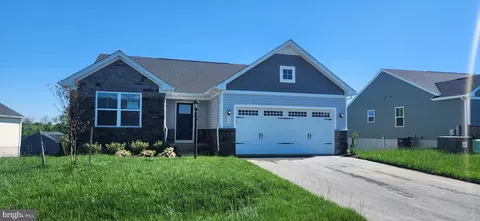 64 Tilapia Rd, Inwood, WV 25428