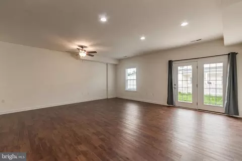 34 Polygon Pl, Falling Waters, WV 25419 photo 4