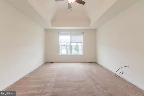 34 Polygon Pl, Falling Waters, WV 25419 photo 5