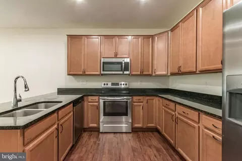 34 Polygon Pl, Falling Waters, WV 25419 photo 3