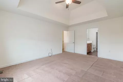 34 Polygon Pl, Falling Waters, WV 25419 photo 17