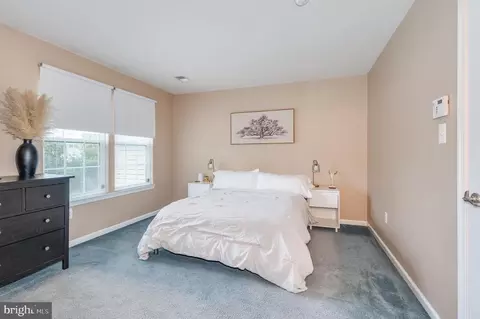 Bedroom - 11 Streamside Pl, Falling Waters, WV 25419 photo 2 of 4