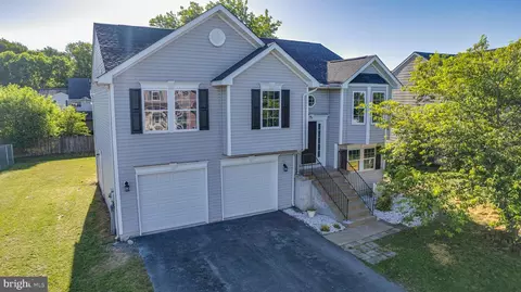 47 Stinson Ct, Martinsburg, WV 25405