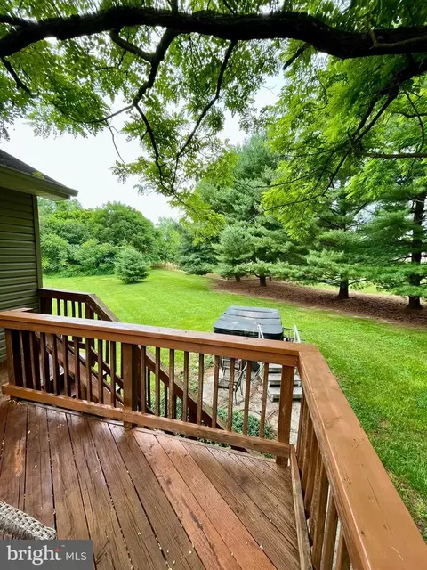 545 Keepsake Dr, Falling Waters, WV 25419 photo 35