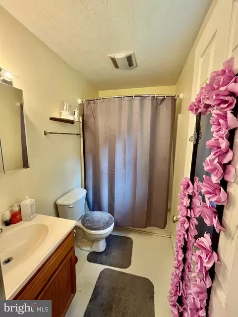 545 Keepsake Dr, Falling Waters, WV 25419 photo 21