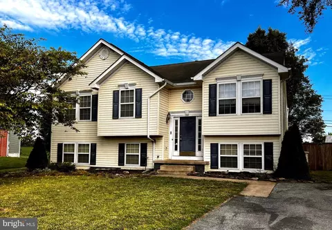 34 Duff Ct, Martinsburg, WV 25405