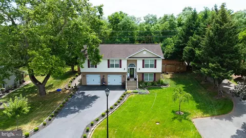 990 Kilmer Ct, Martinsburg, WV 25401