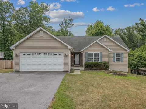 486 Constitution Blvd, Martinsburg, WV 25405