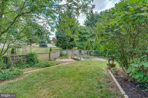 Exterior - 215 Morningside Dr, Falling Waters, WV 25419 photo 9 of 9