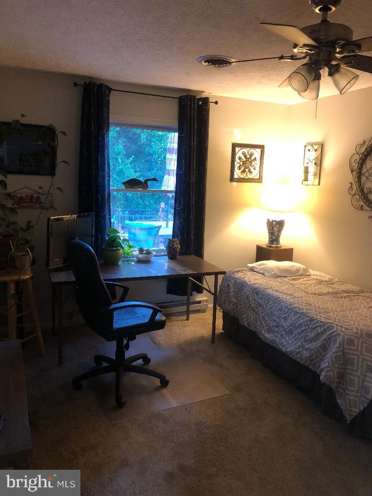 Bedroom - 98 Chariot Ln, Falling Waters, WV 25419 photo 3 of 3