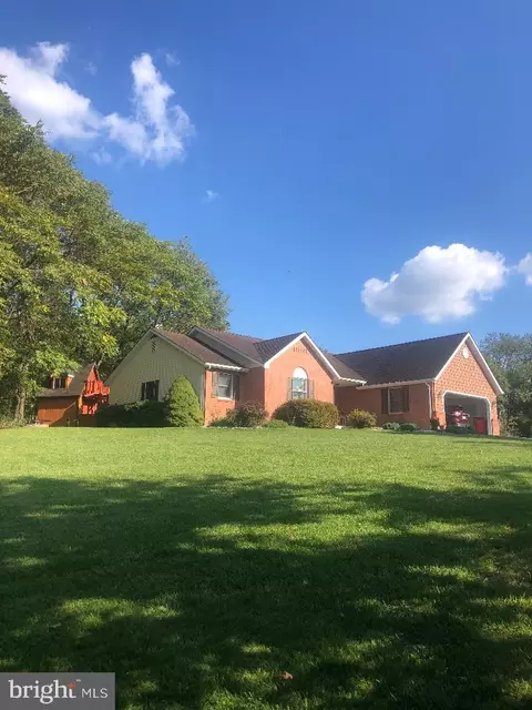 Exterior - 98 Chariot Ln, Falling Waters, WV 25419 photo 2 of 2