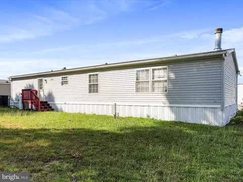 252 Imperial Way, Falling Waters, WV 25419 photo 34