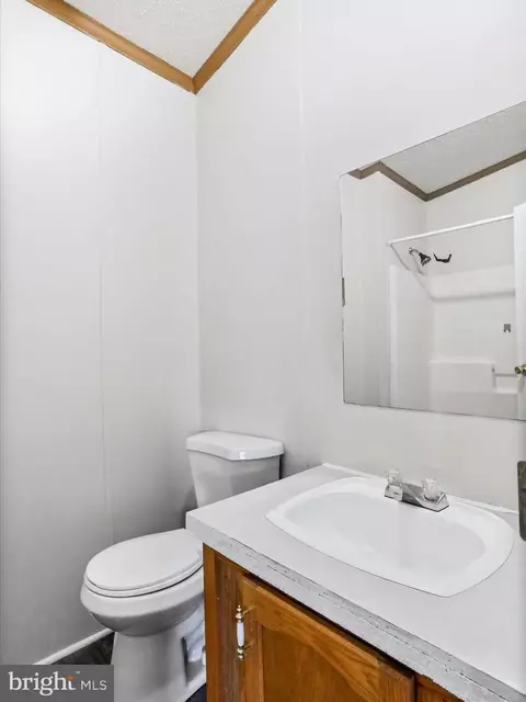 252 Imperial Way, Falling Waters, WV 25419 photo 19