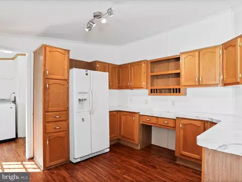 252 Imperial Way, Falling Waters, WV 25419 photo 24