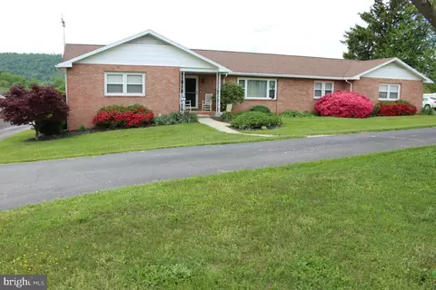 509 Ridge Rd S, Martinsburg, WV 25403