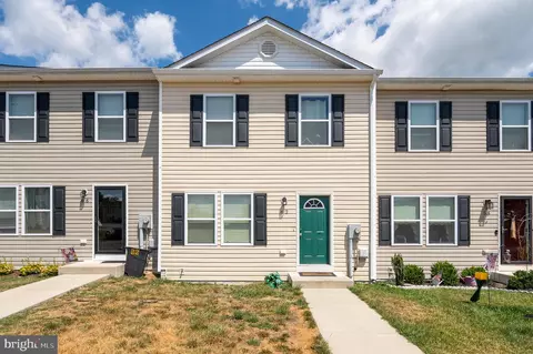 62 Daffodil Ct, Martinsburg, WV 25404
