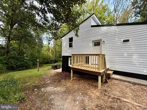 269 Burnside Dr, Falling Waters, WV 25419 photo 28