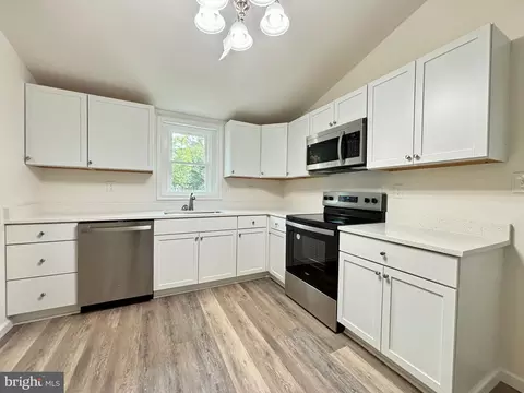 269 Burnside Dr, Falling Waters, WV 25419 photo 11