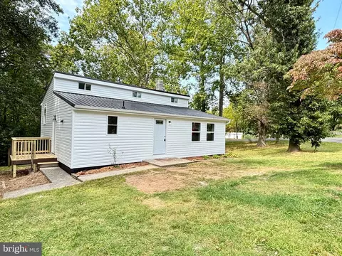 269 Burnside Dr, Falling Waters, WV 25419 photo 6