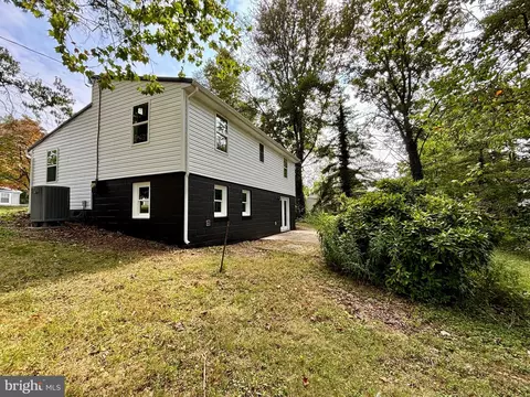 269 Burnside Dr, Falling Waters, WV 25419 photo 29