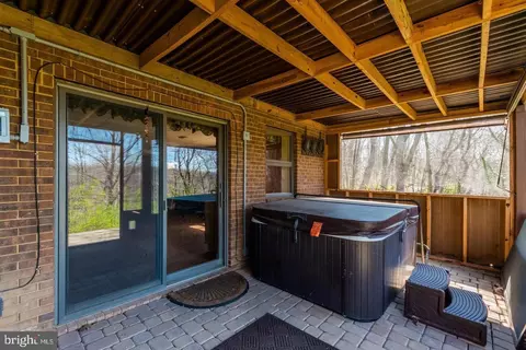Exterior - 43 Rio Ln, Falling Waters, WV 25419 photo 5 of 12