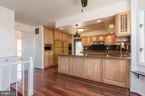 Kitchen - 43 Rio Ln, Falling Waters, WV 25419 photo 1 of 7