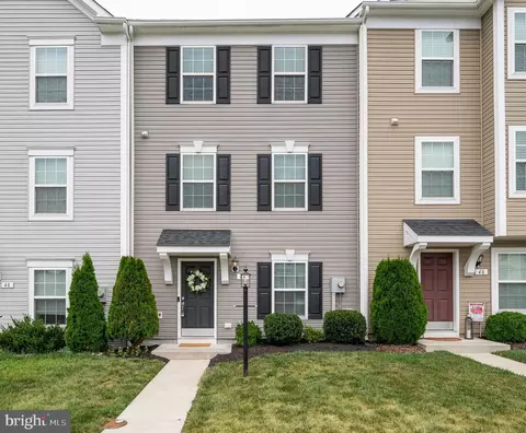 44 Chillingham Ct, Martinsburg, WV 25405