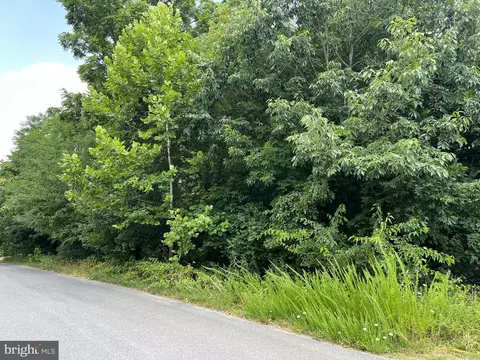 Sierra, Martinsburg, WV 25403