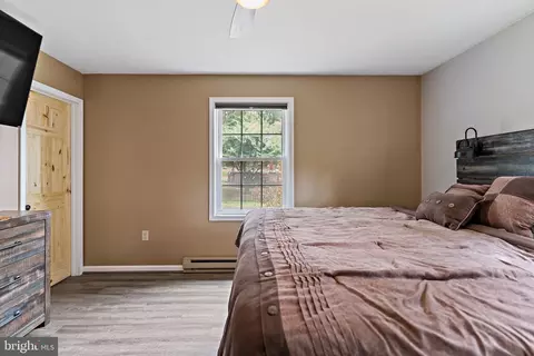 Bedroom - 39 Ripple Way, Falling Waters, WV 25419 photo 1 of 4
