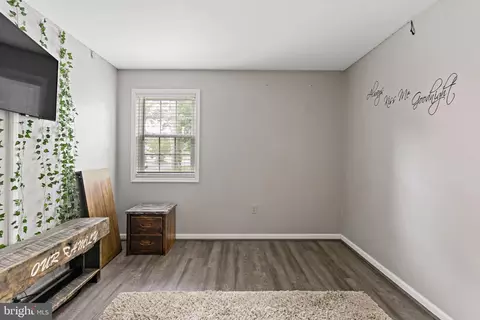 Bedroom - 39 Ripple Way, Falling Waters, WV 25419 photo 3 of 4