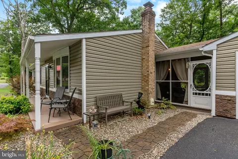 Exterior - 39 Ripple Way, Falling Waters, WV 25419 photo 2 of 7