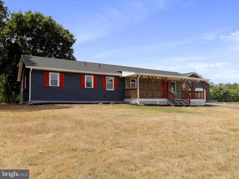 1603 Lost Rd, Martinsburg, WV 25403