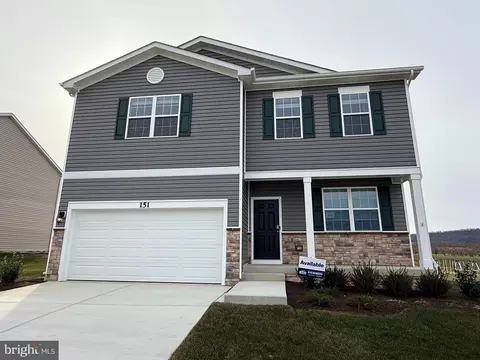 151 Orpington Dr, Martinsburg, WV 25403