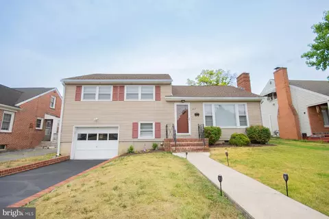 417 S Illinois Ave, Martinsburg, WV 25401