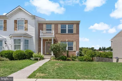 63 Grindstone Dr, Hedgesville, WV 25427