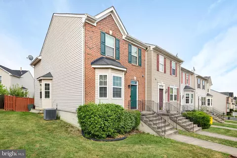 26 Litchfield Ln E, Martinsburg, WV 25405