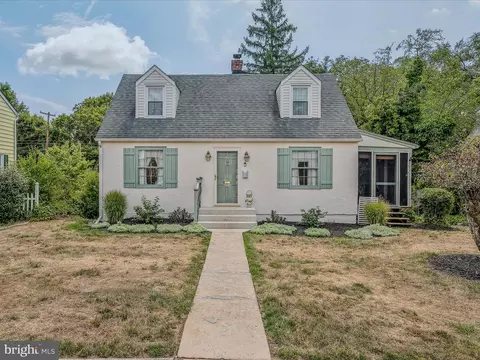 406 S Tennessee Ave, Martinsburg, WV 25401