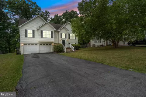364 Nottingham Blvd, Martinsburg, WV 25405