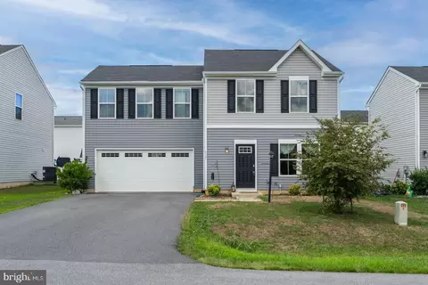 115 Ceritos Trl, Martinsburg, WV 25403