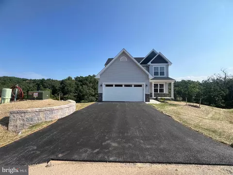 348 Trifecta Trl, Martinsburg, WV 25404