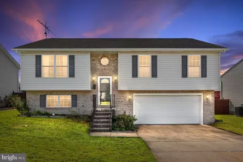 174 Buchanan Ln, Bunker Hill, WV 25413
