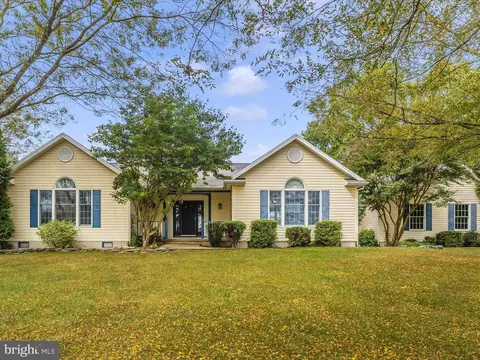 494 Ross Mill Rdg, Hedgesville, WV 25427