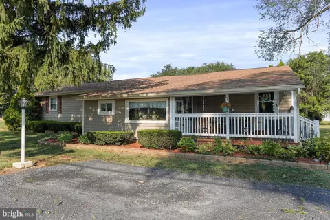 11366 Winchester Ave, Bunker Hill, WV 25413