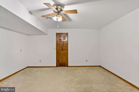 473 Ashton Dr, Falling Waters, WV 25419 photo 40