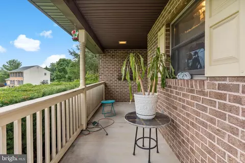 473 Ashton Dr, Falling Waters, WV 25419 photo 9