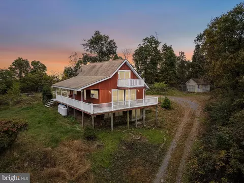 117 Hawks Nest Trl, Gerrardstown, WV 25420