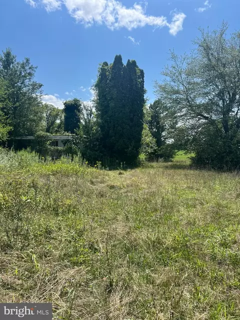 4054 Apple Harvest Dr, Hedgesville, WV 25427