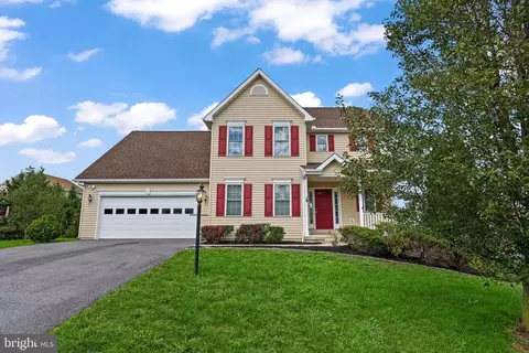 41 Lefevre Ln, Martinsburg, WV 25404