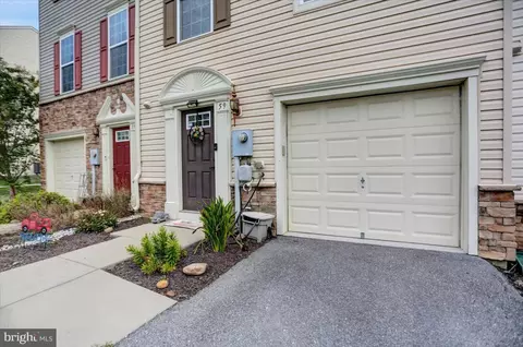 59 Gauley River Path, Falling Waters, WV 25419 photo 4